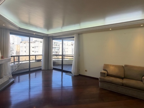 Apartamento com 212 m², 4 dormitórios, 2 suítes e 3 vagas na Lapa